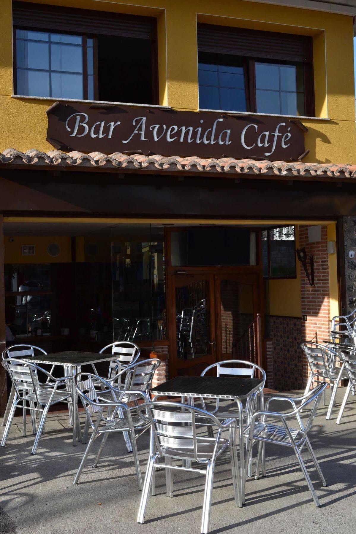 Hostal Avenida آريناس دي سان بيدرو المظهر الخارجي الصورة